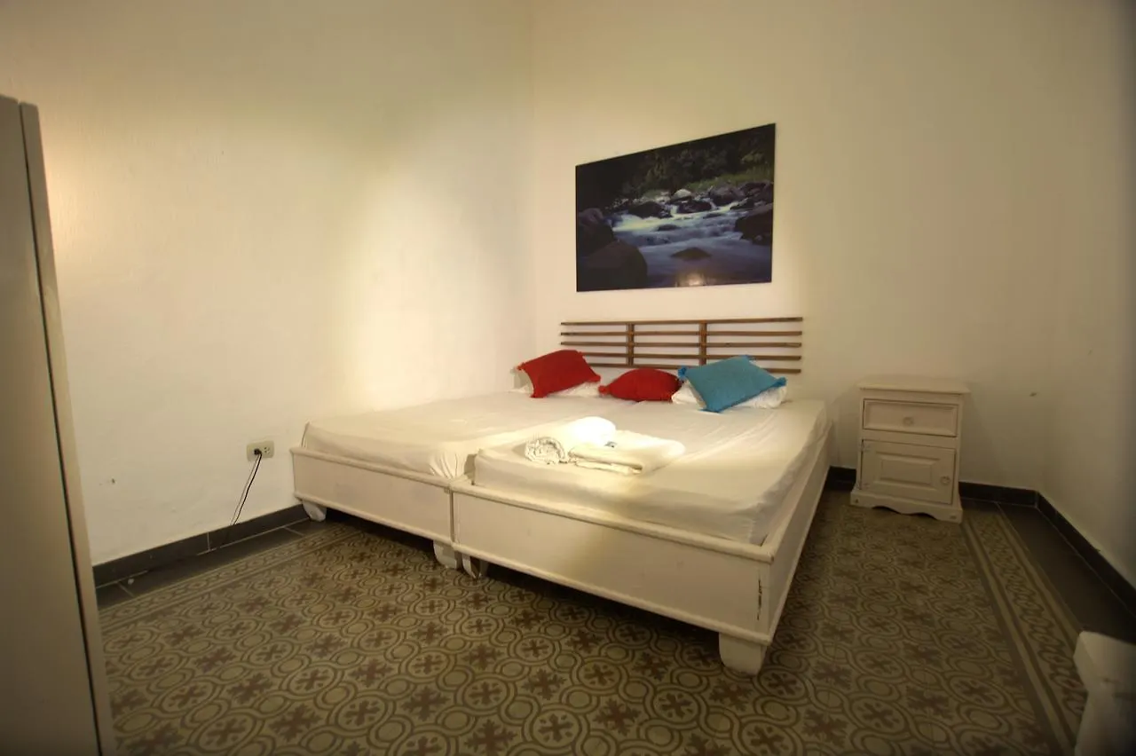 La Puerta Roja Guest House Santo Domingo
